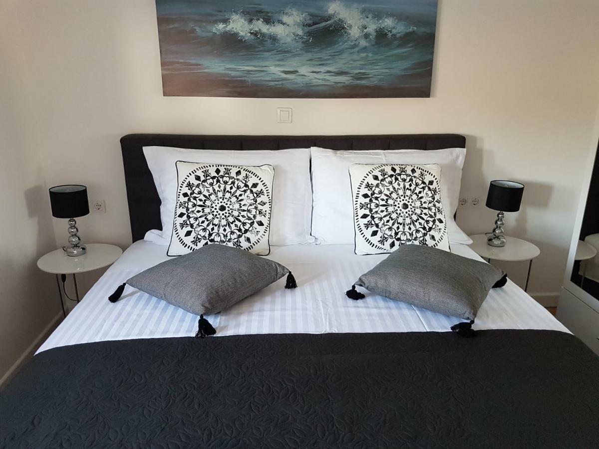 Petra'S Place - Sea View Apartment سلاتين المظهر الخارجي الصورة