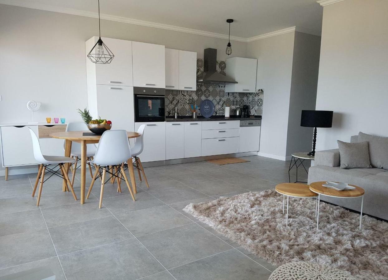 Petra'S Place - Sea View Apartment سلاتين المظهر الخارجي الصورة